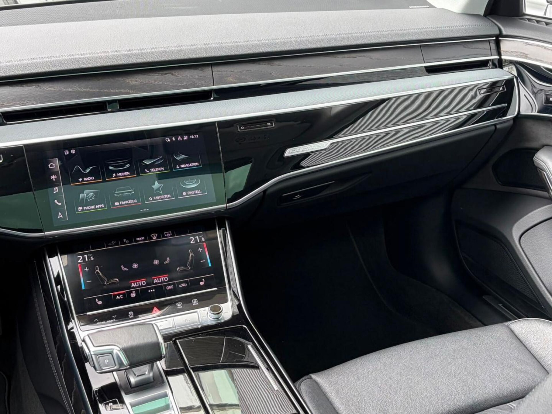 Audi A8 TFSI e