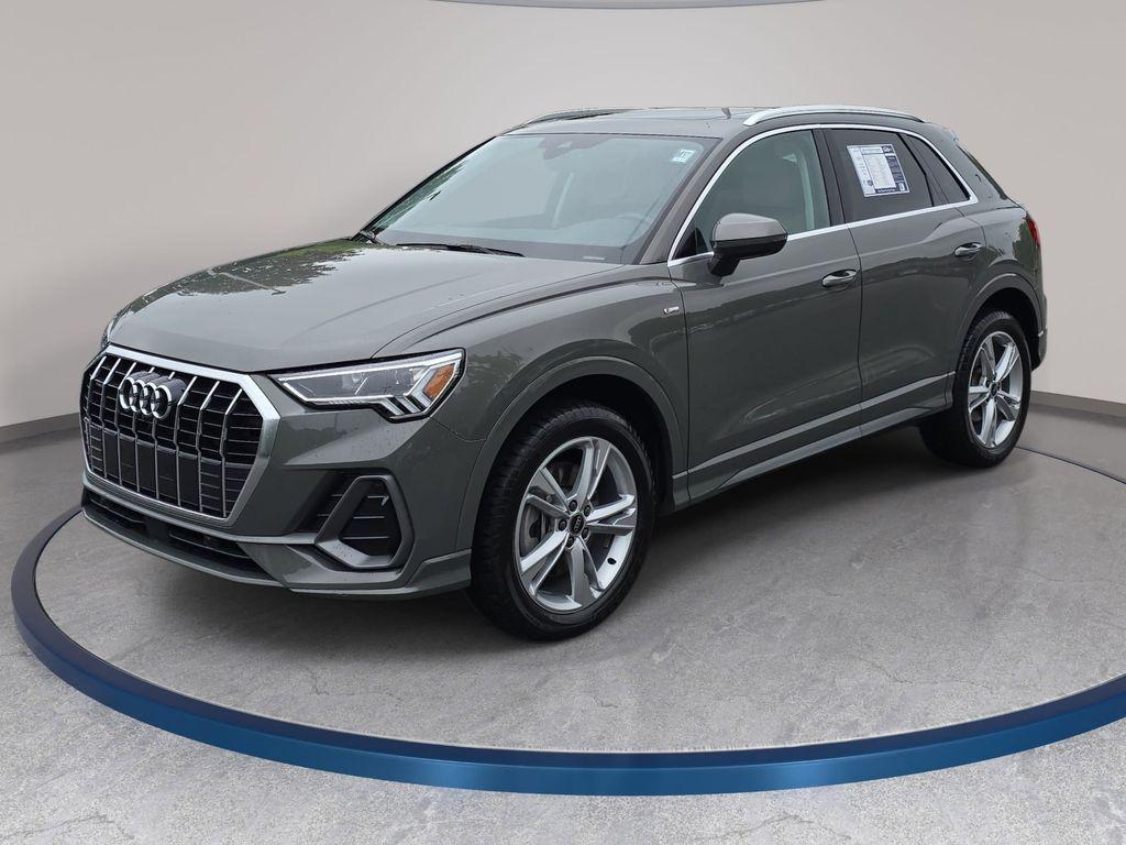 2023 Audi Q3 45 TFSI S Line Premium Plus quattro's photo
