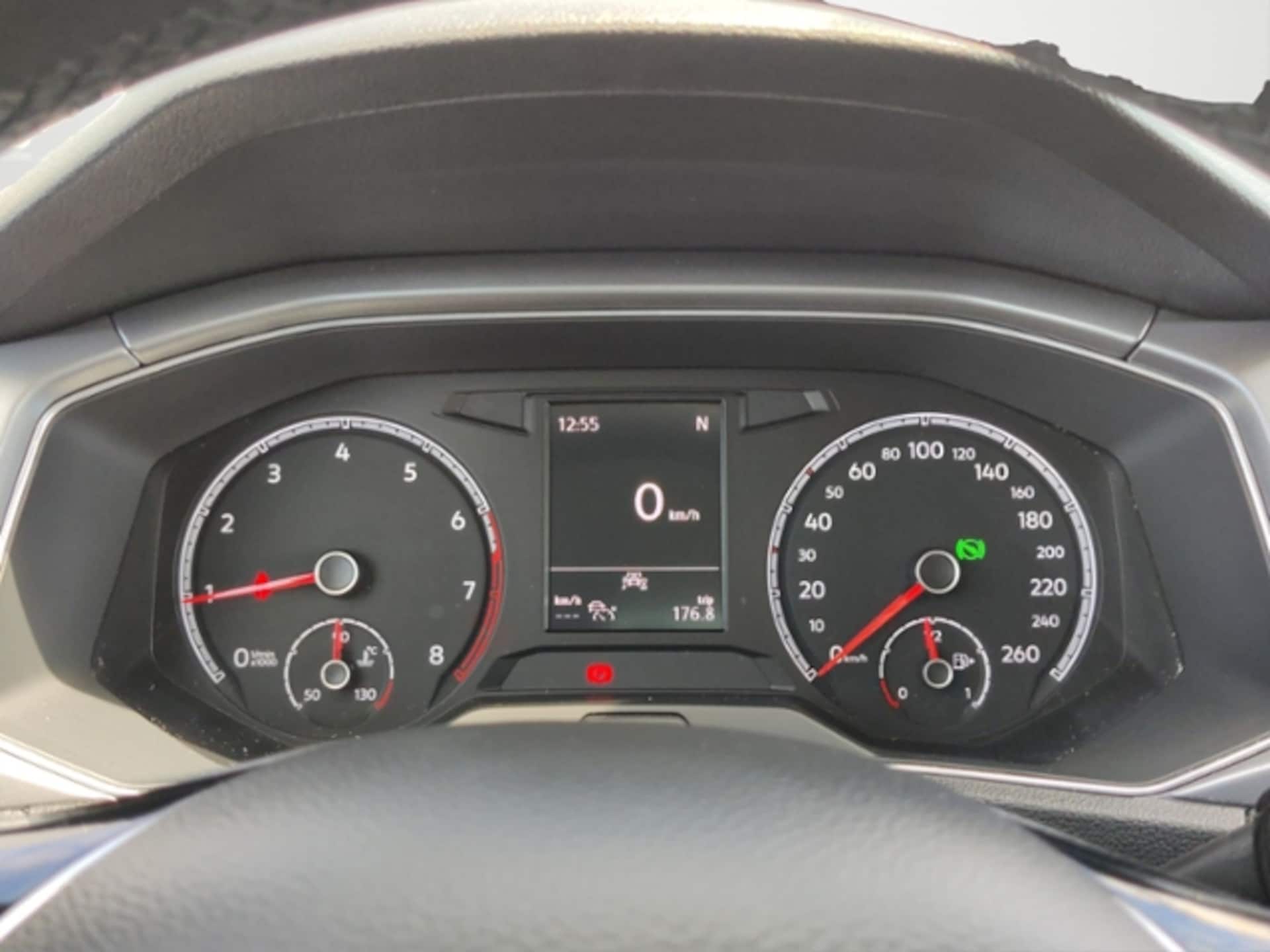 Volkswagen T-Roc Active