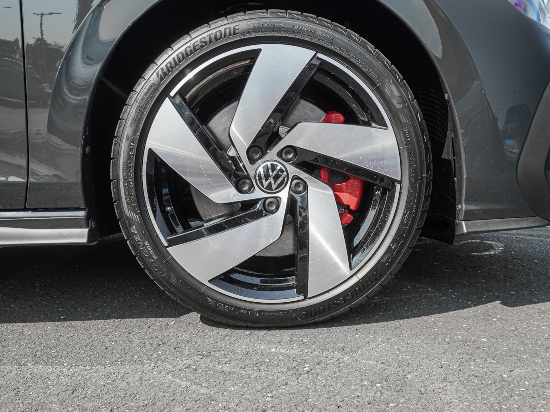Volkswagen Golf GTI