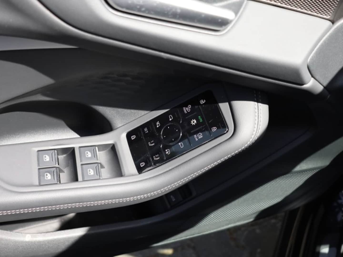 Bild über Audi A5 Avant TDI 150 kW S tronic - für weitere Informationen kontaktieren Sie den Audi Partner
