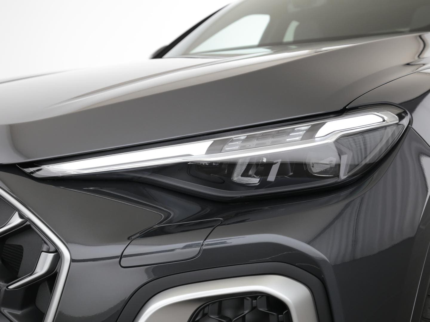 Bild über Audi SQ5 Sportback TFSI 270 kW S tronic - für weitere Informationen kontaktieren Sie den Audi Partner