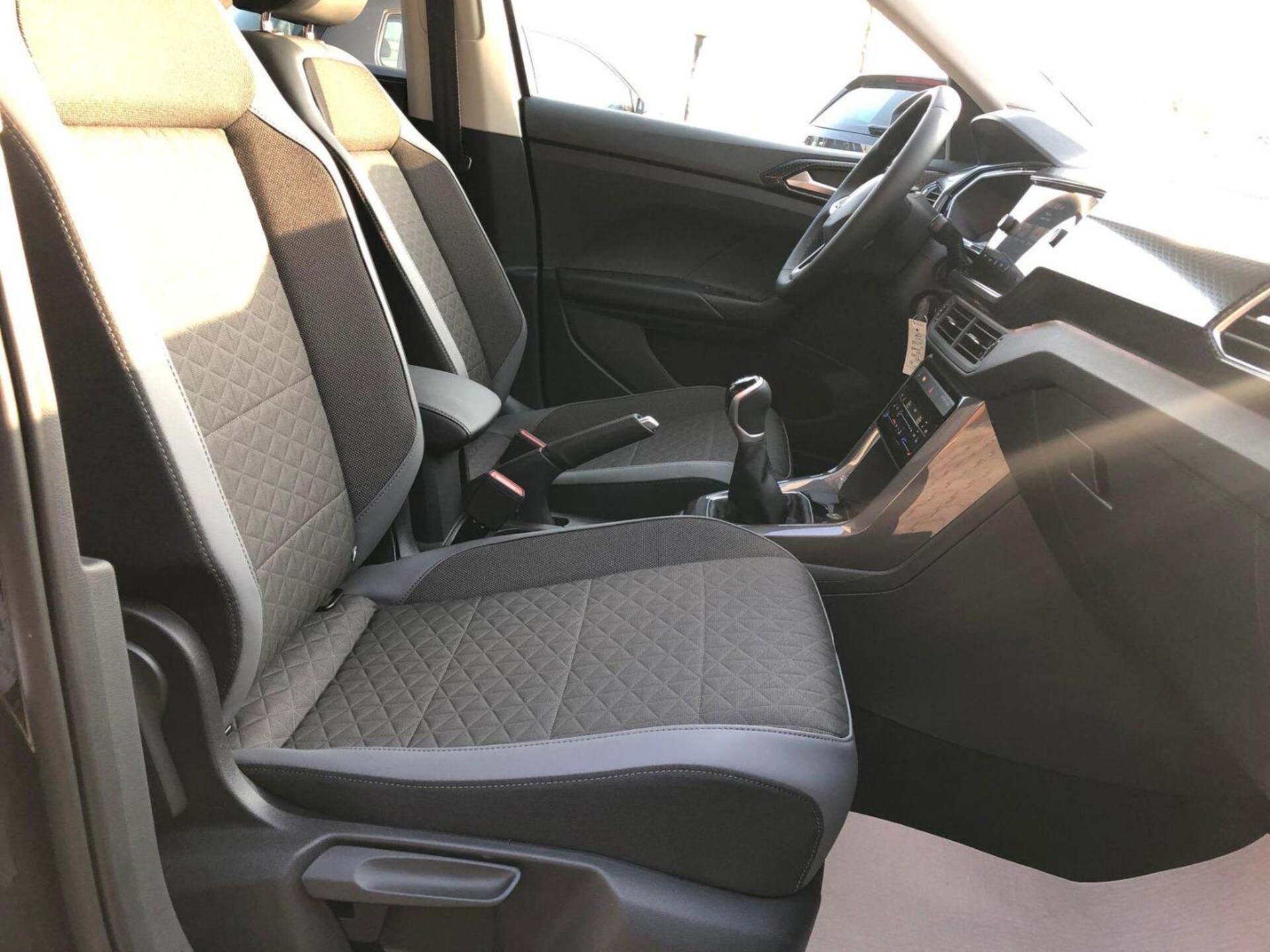 Volkswagen T-Cross Style