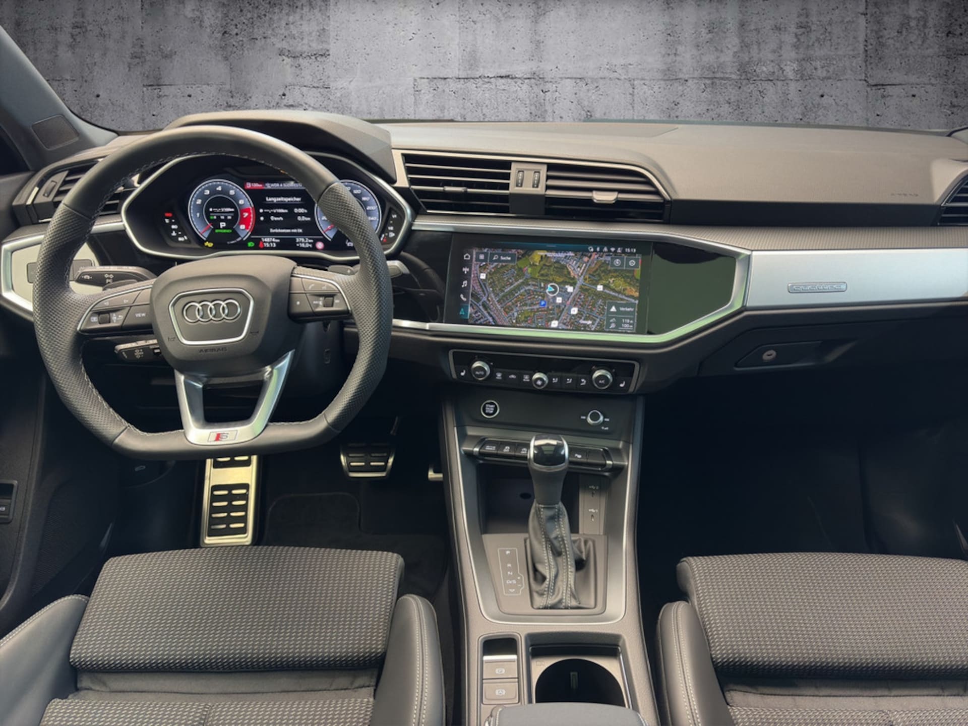 Audi Q3 SUV S line