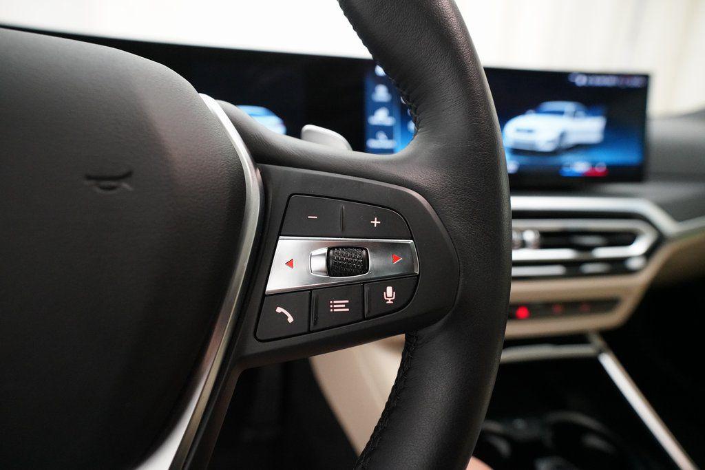 2023 BMW 3 Series 330e - Photo 18