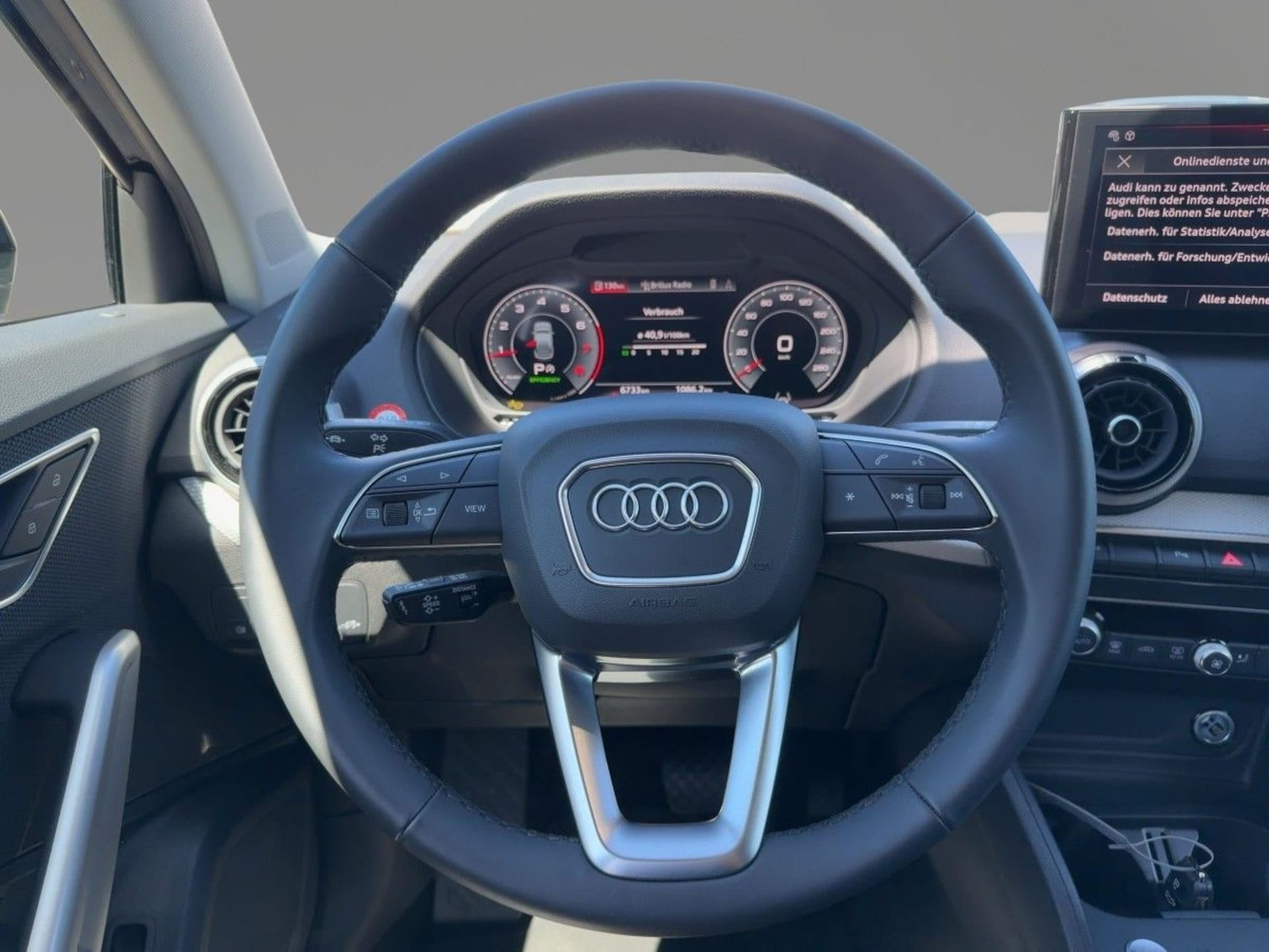 Audi Q2 Advanced