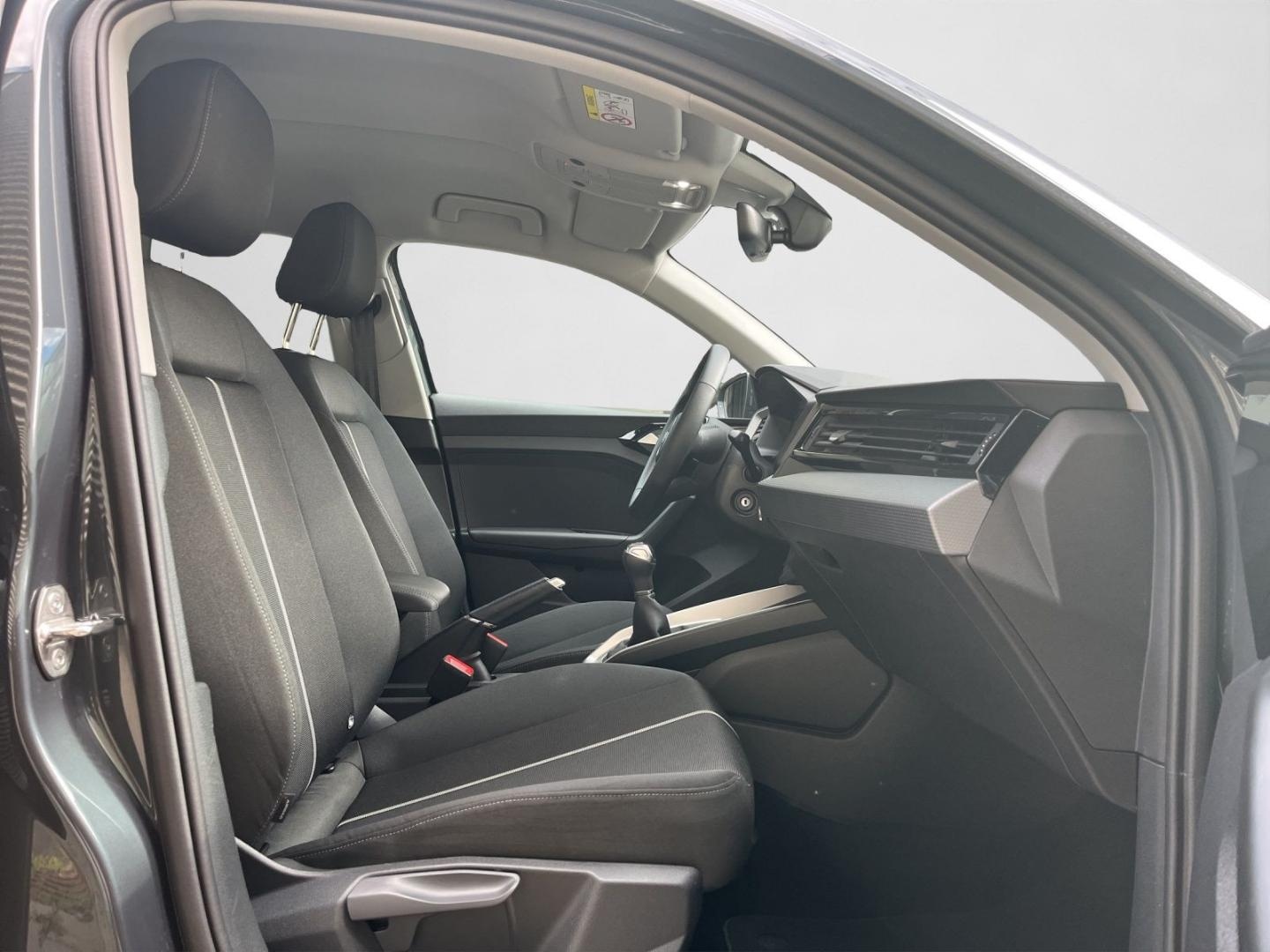Bild über Audi A1 Sportback 30 TFSI Schaltgetriebe - für weitere Informationen kontaktieren Sie den Audi Partner