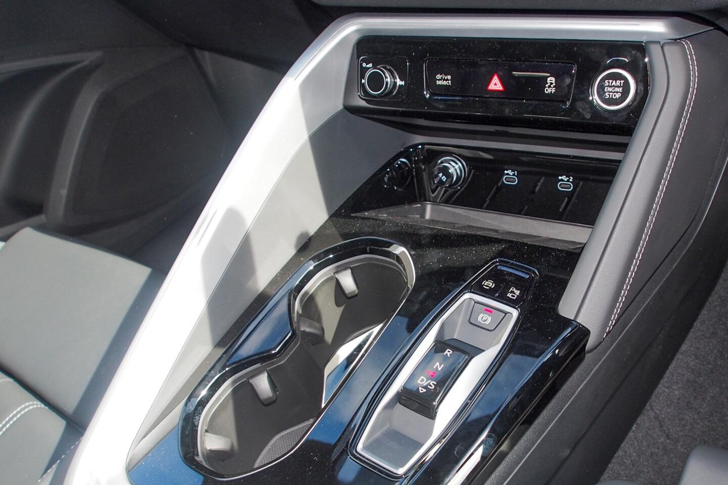 Image about Audi Q5 SUV TDI quattro 150 kW sport