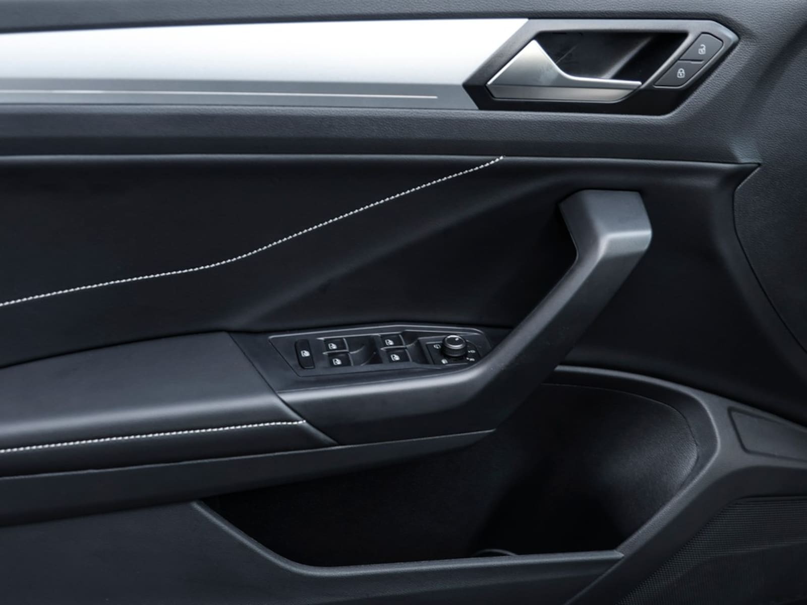 Volkswagen T-Roc – Bild 18