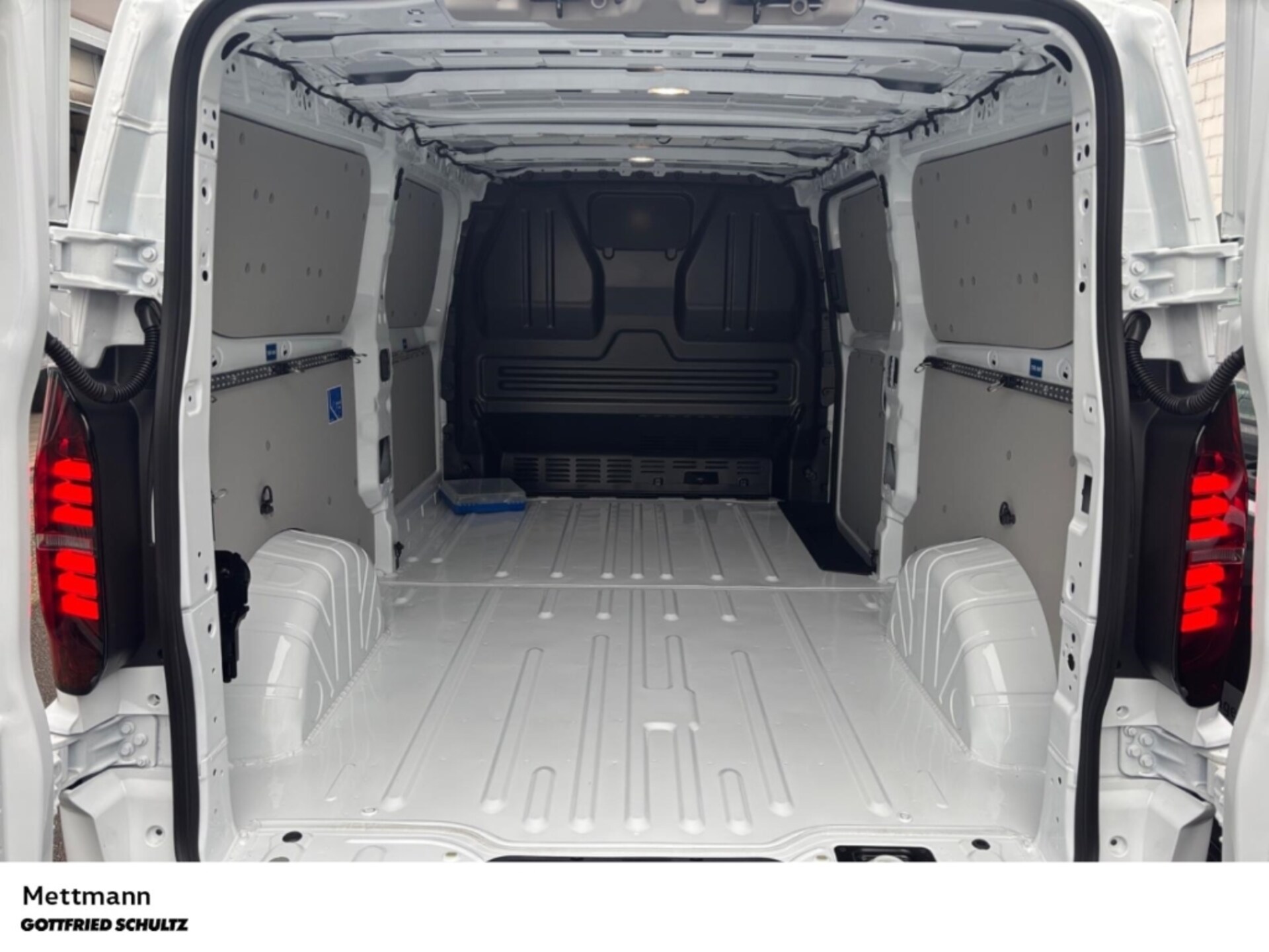 Volkswagen Transporter Kasten langer Radstand