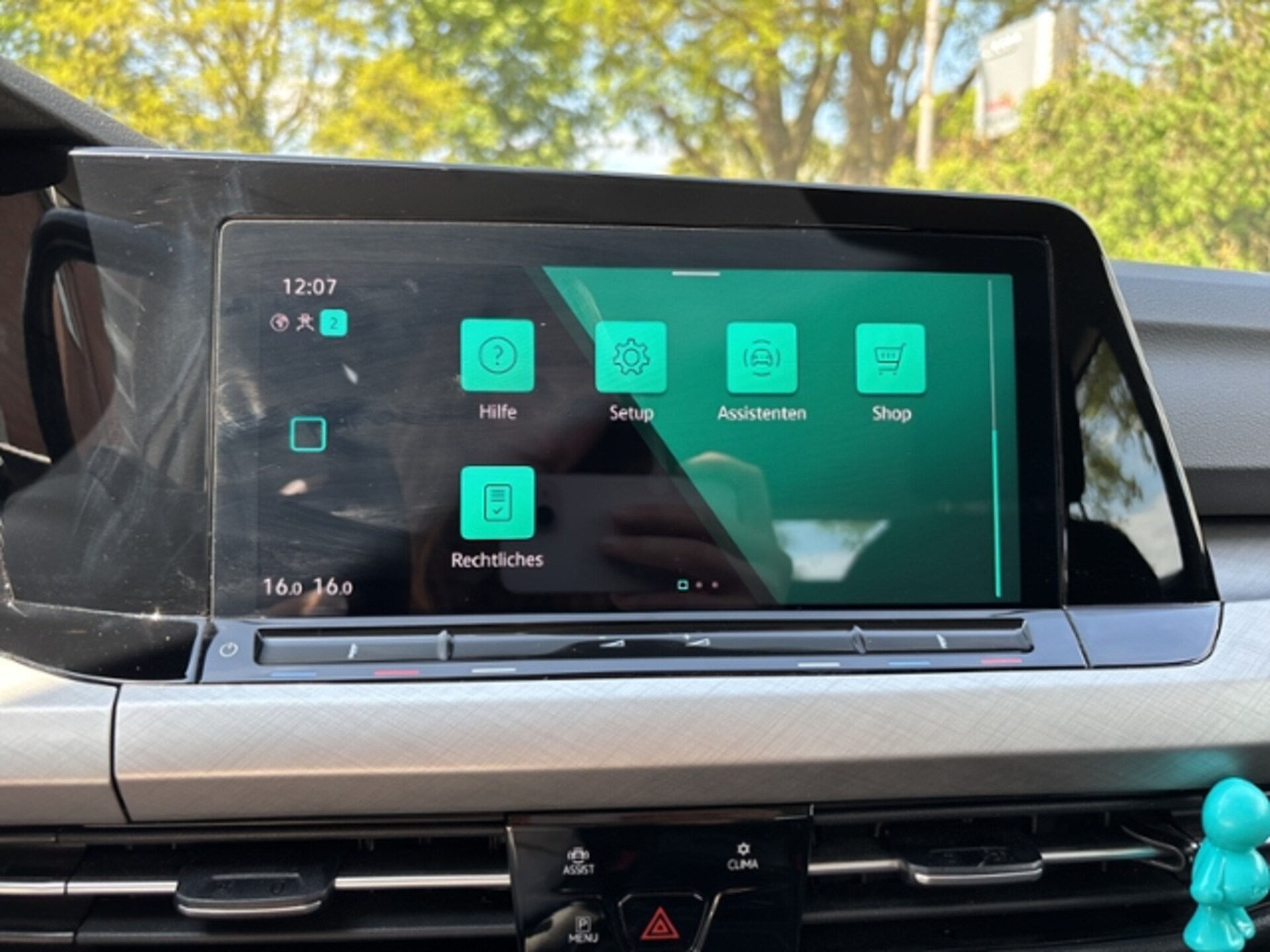 Volkswagen Golf Variant Life