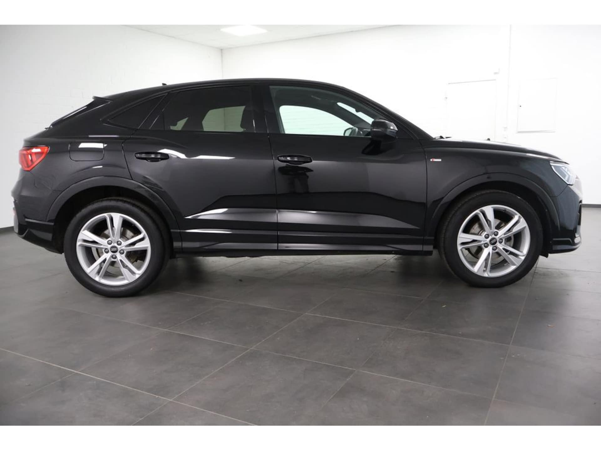 Audi Q3 Sportback S line