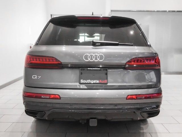 2022 Audi Q7