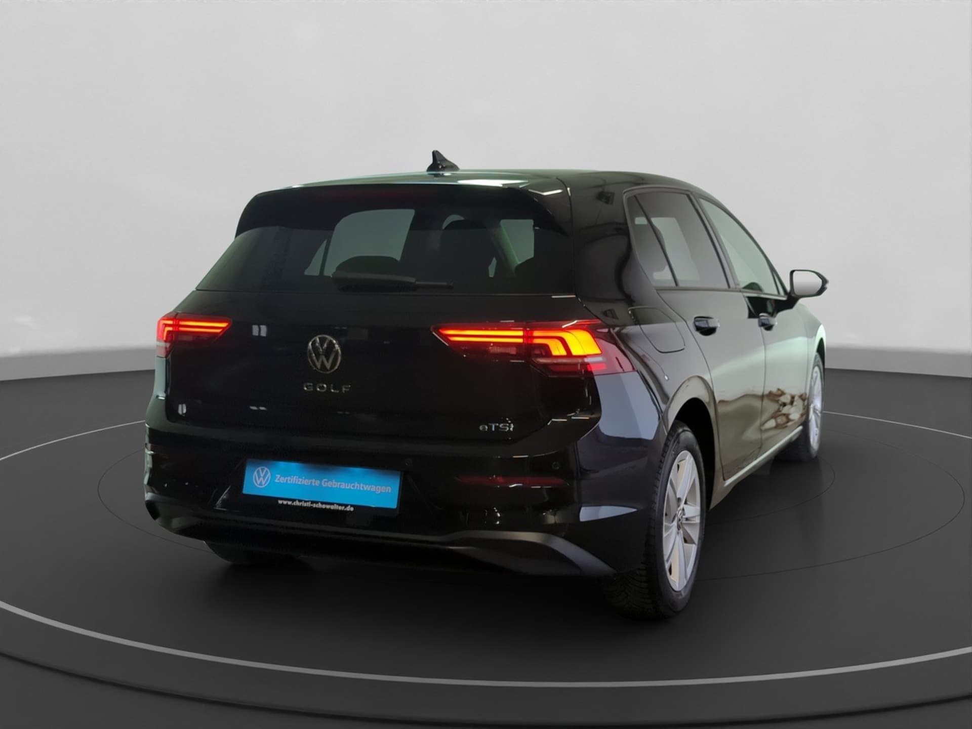 Volkswagen Golf Life