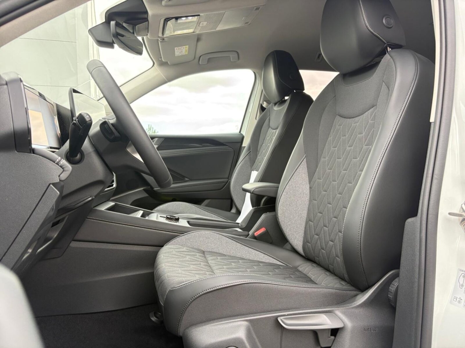 Volkswagen Tiguan – Bild 22