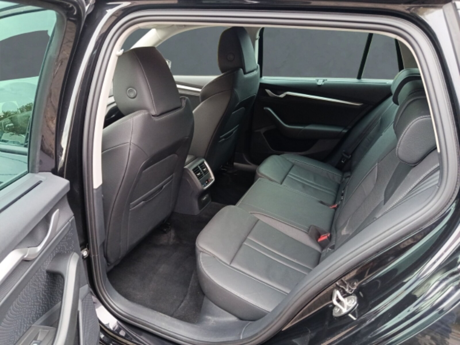 Škoda Octavia Combi – Bild 7
