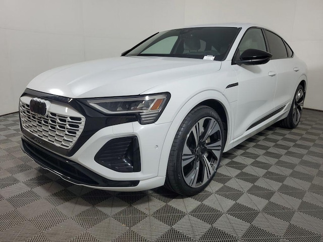 2024 Audi Q8 e-tron