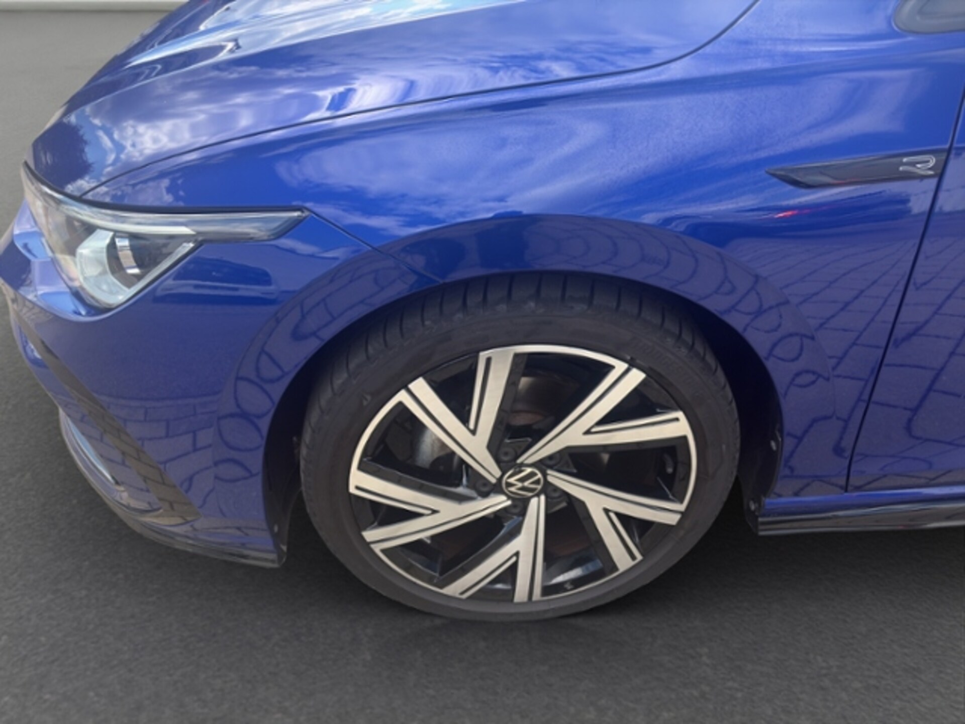 Volkswagen Golf Variant R-Line