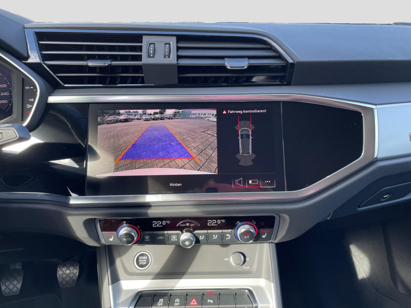 Audi Q3 – Bild 6