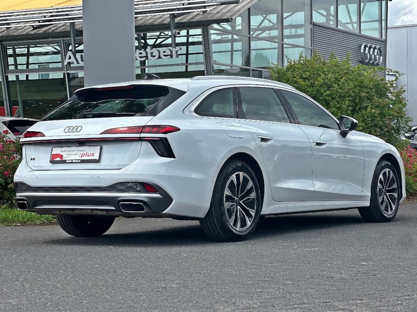Bild über Audi A6 Avant TFSI 150 kW S tronic - für weitere Informationen kontaktieren Sie den Audi Partner