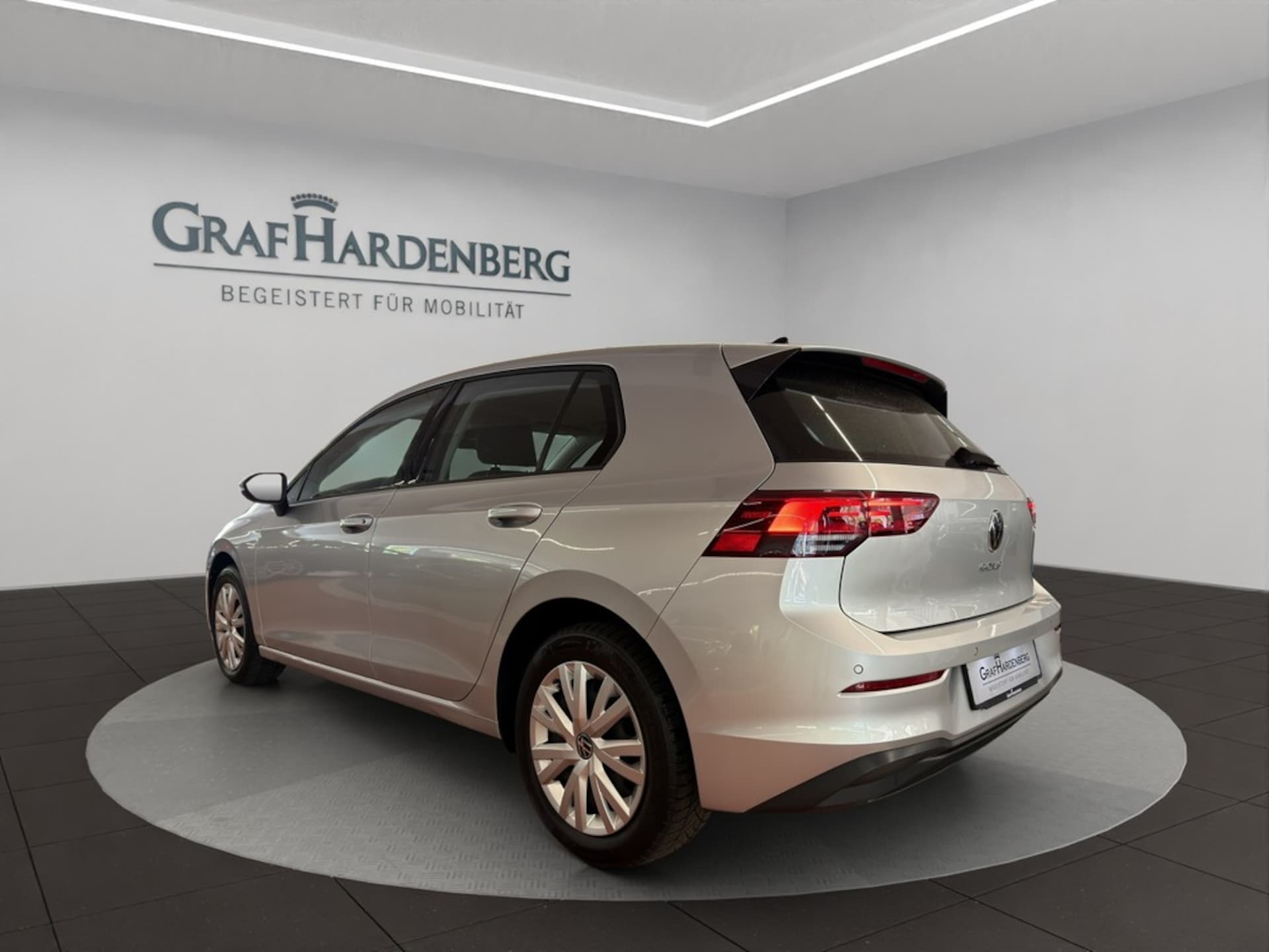 Volkswagen Golf Life