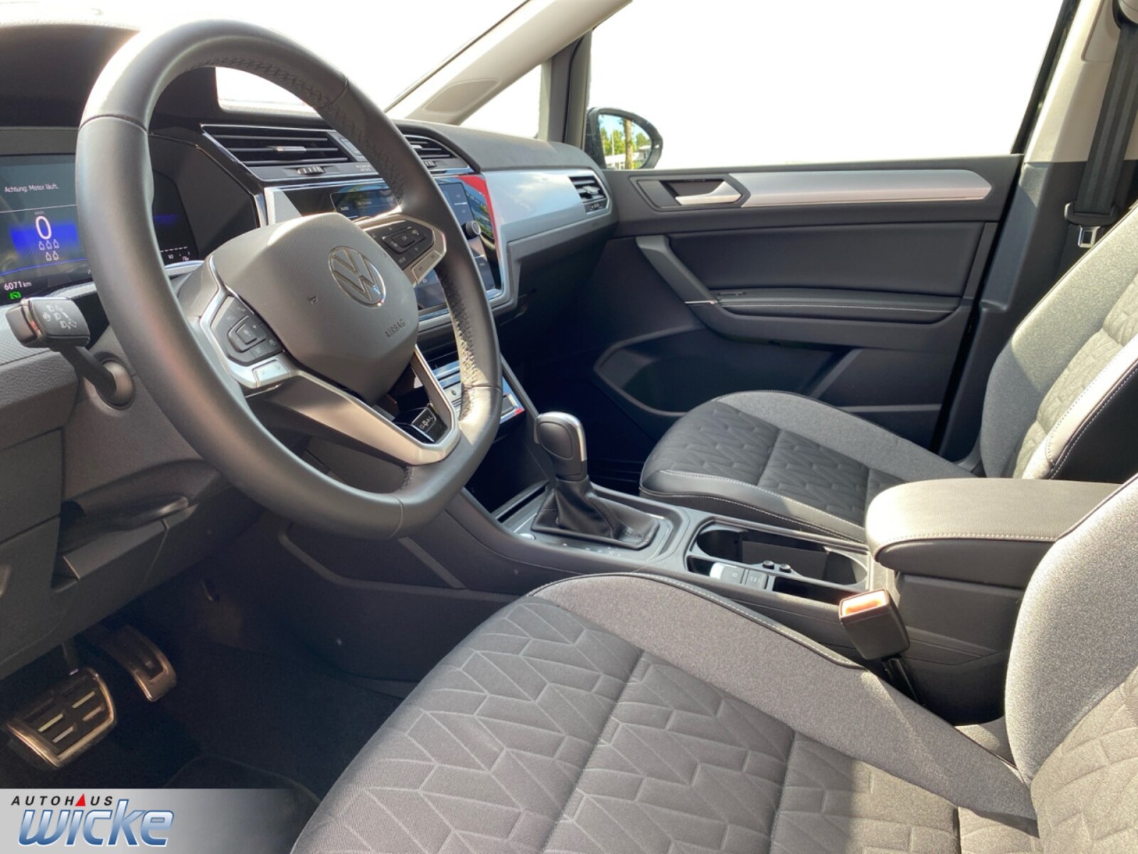 Volkswagen Touran – Bild 10