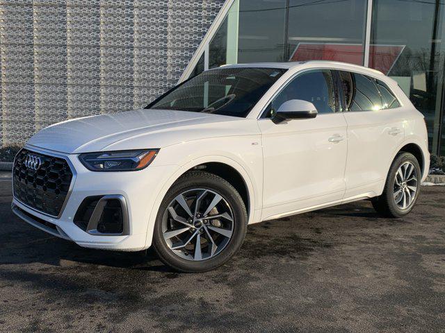 2022 Audi Q5 Premium Plus