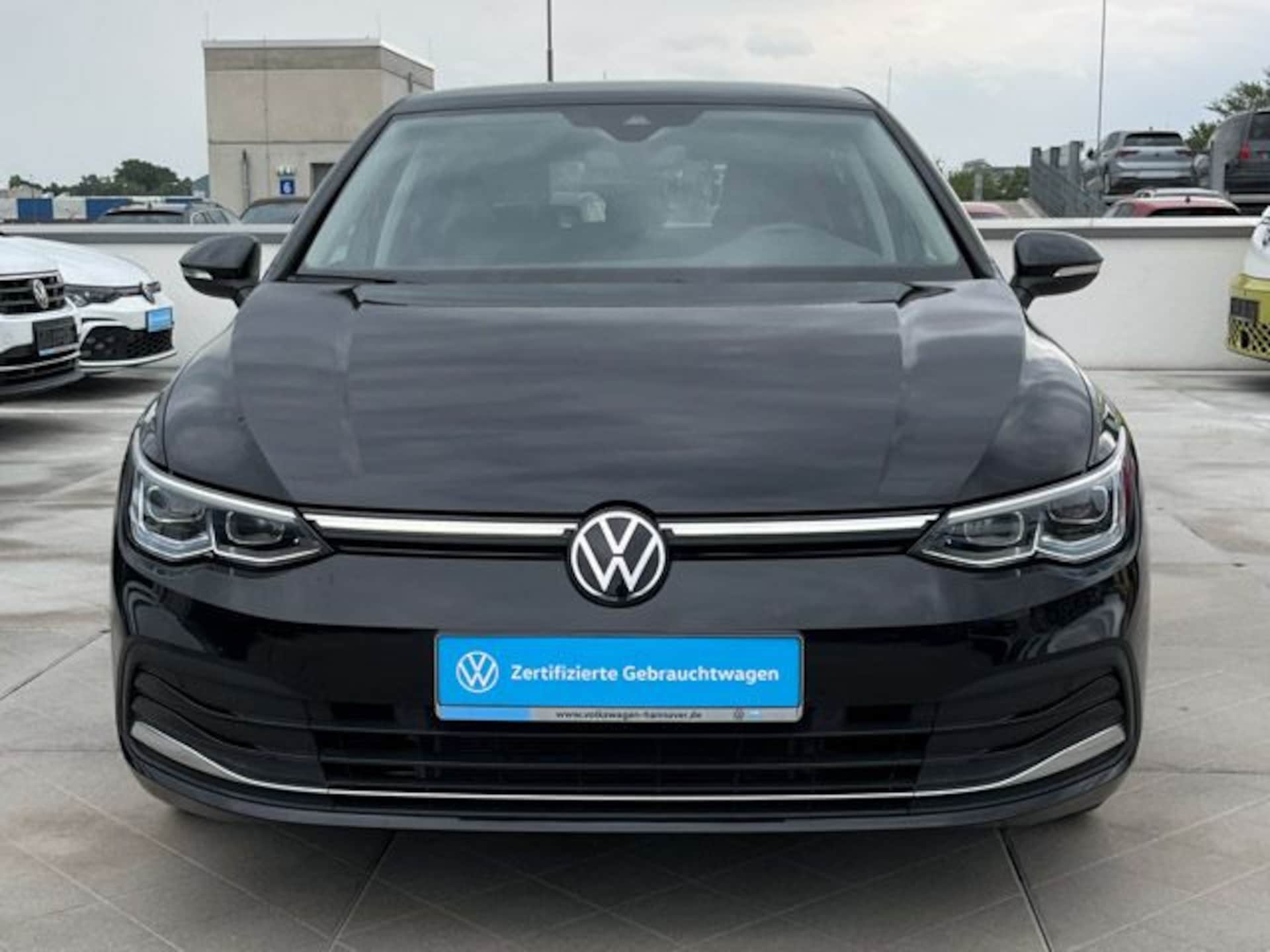 Volkswagen Golf Style