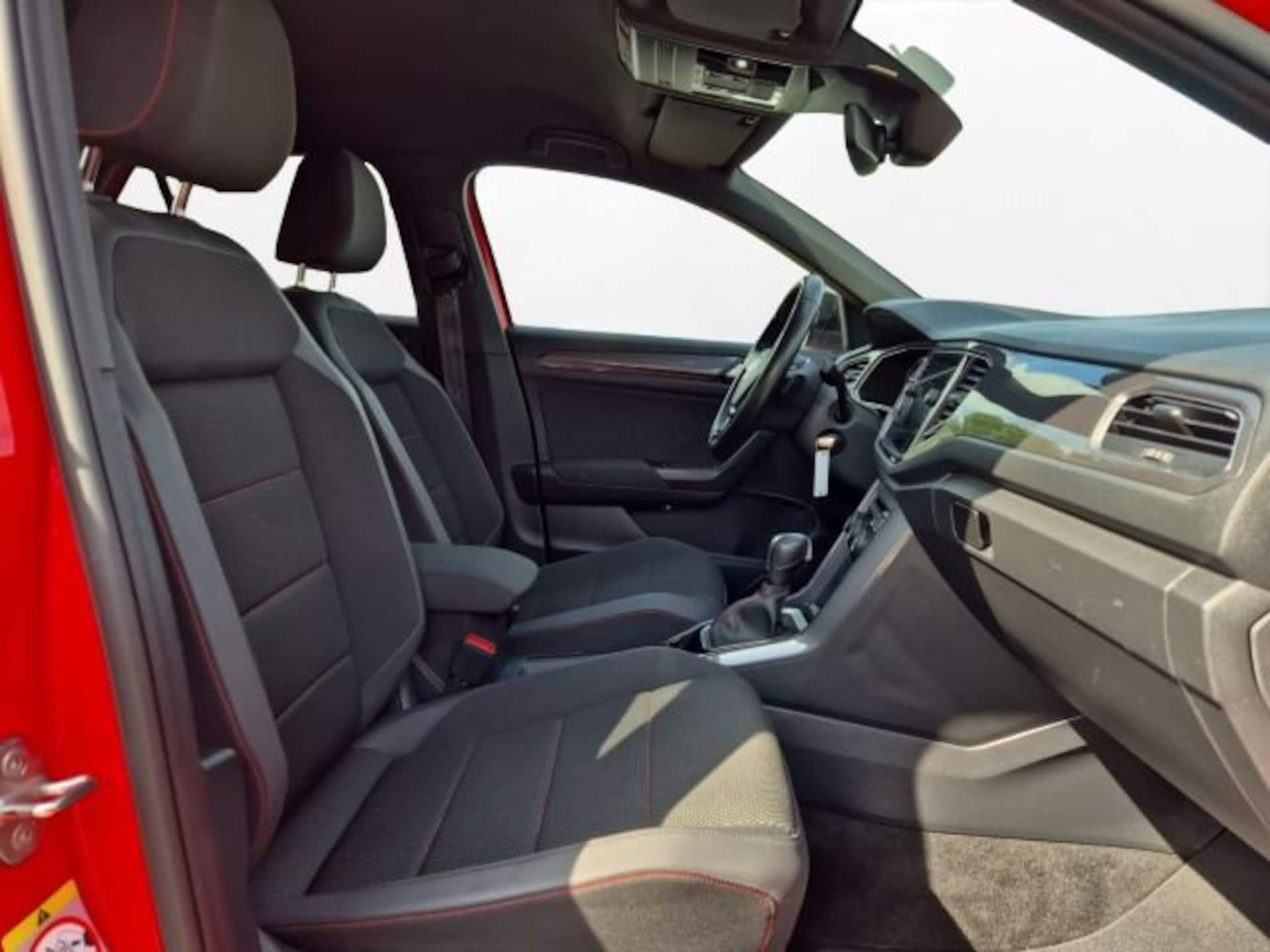 Volkswagen T-Roc Sport