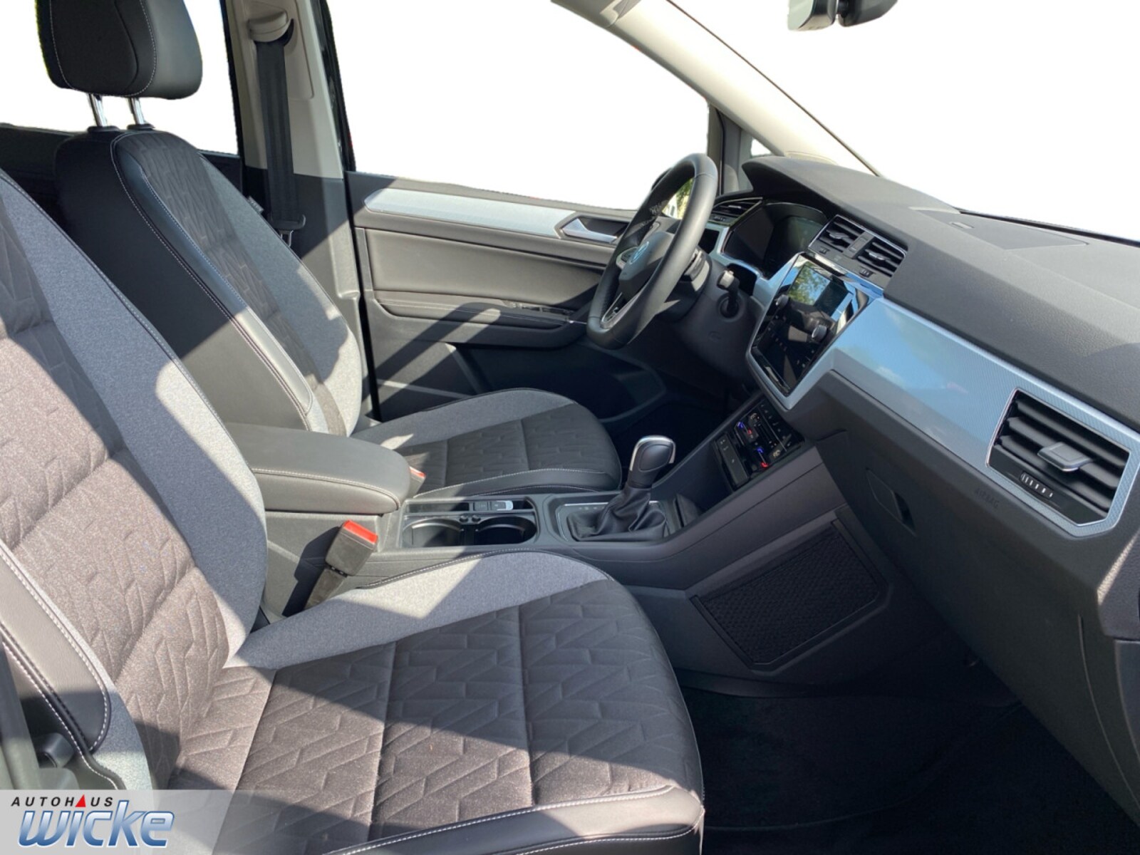 Volkswagen Touran – Bild 11