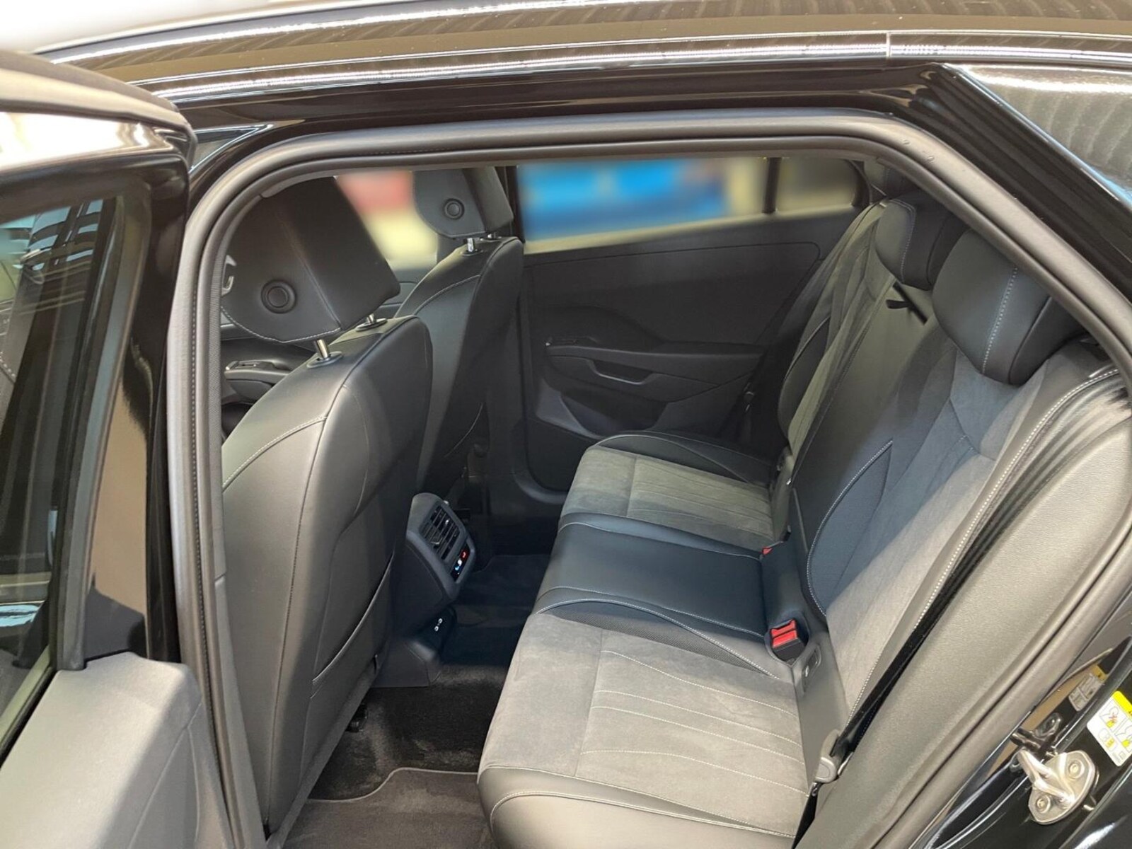 Volkswagen T-Roc – Bild 14