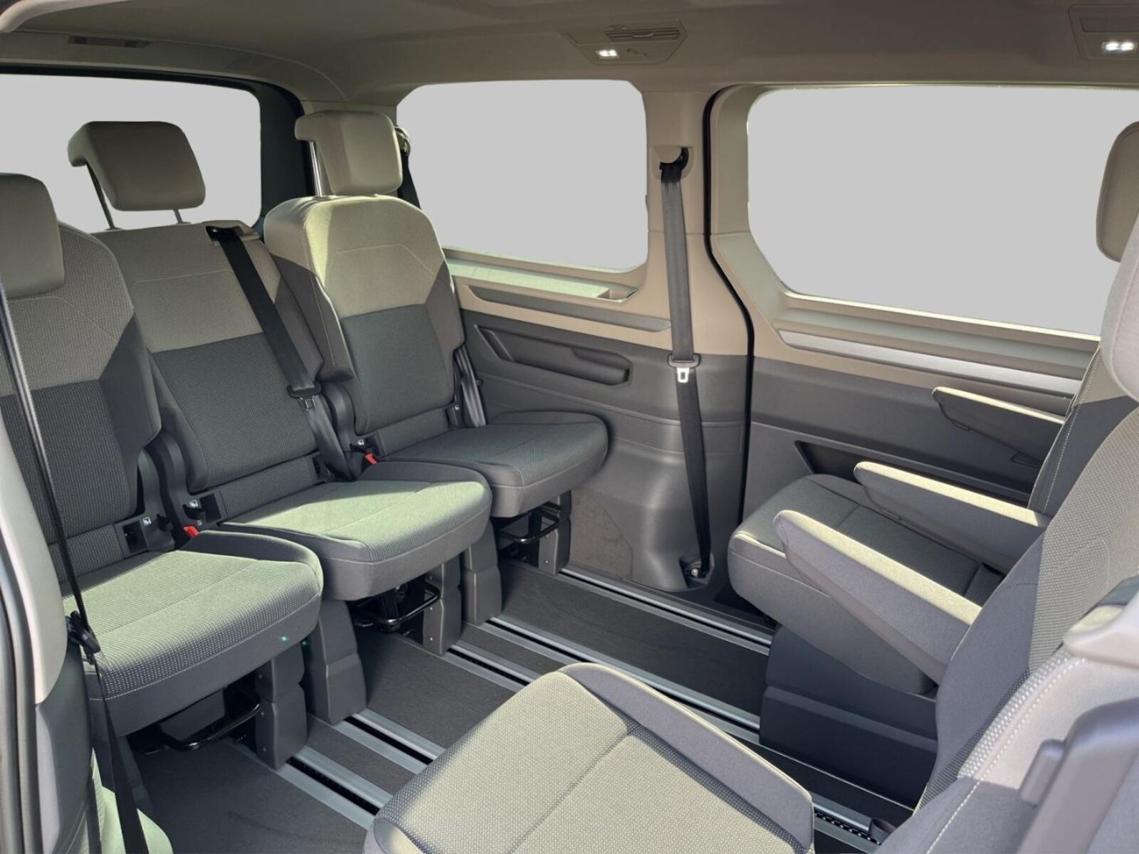 Volkswagen Multivan Langversion – Bild 19
