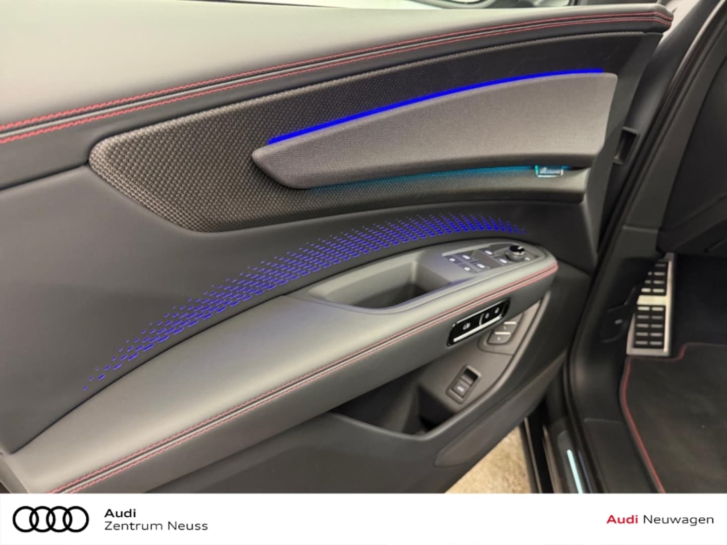 Bild über Audi Q7 SUV TDI quattro 220 kW tiptronic - für weitere Informationen kontaktieren Sie den Audi Partner
