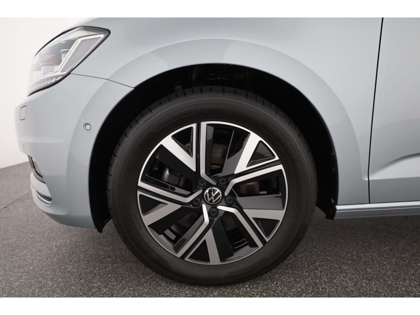 Volkswagen Touran – Bild 8