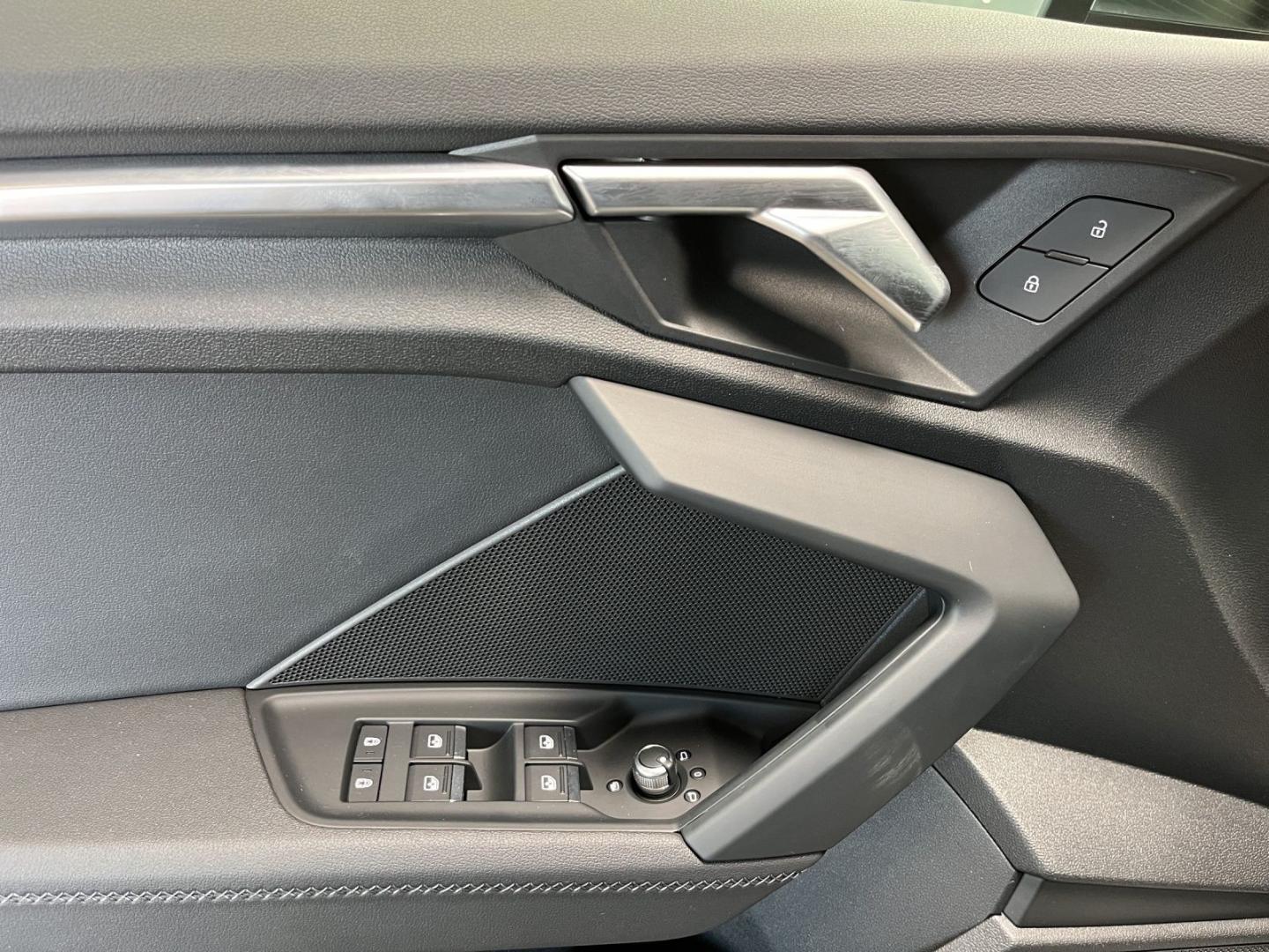 Image about Audi S3 Sportback TFSI quattro S tronic