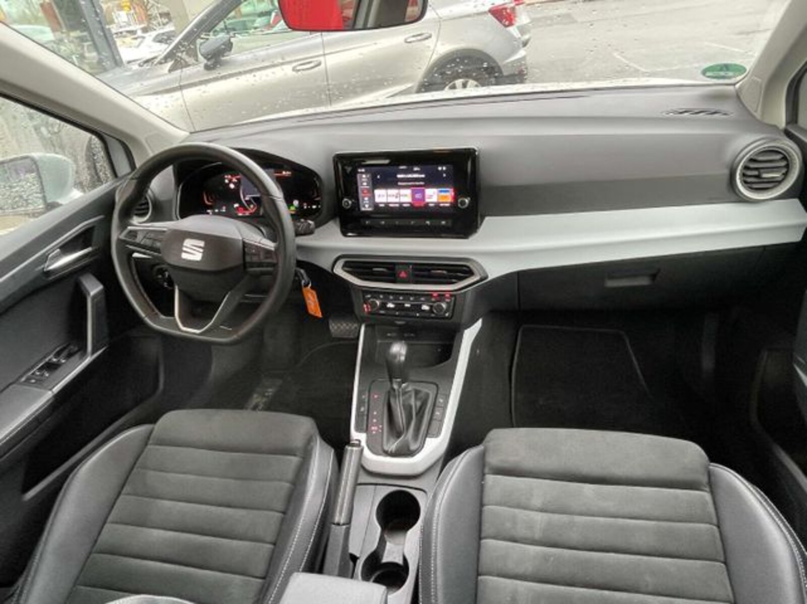 SEAT Arona – Bild 11