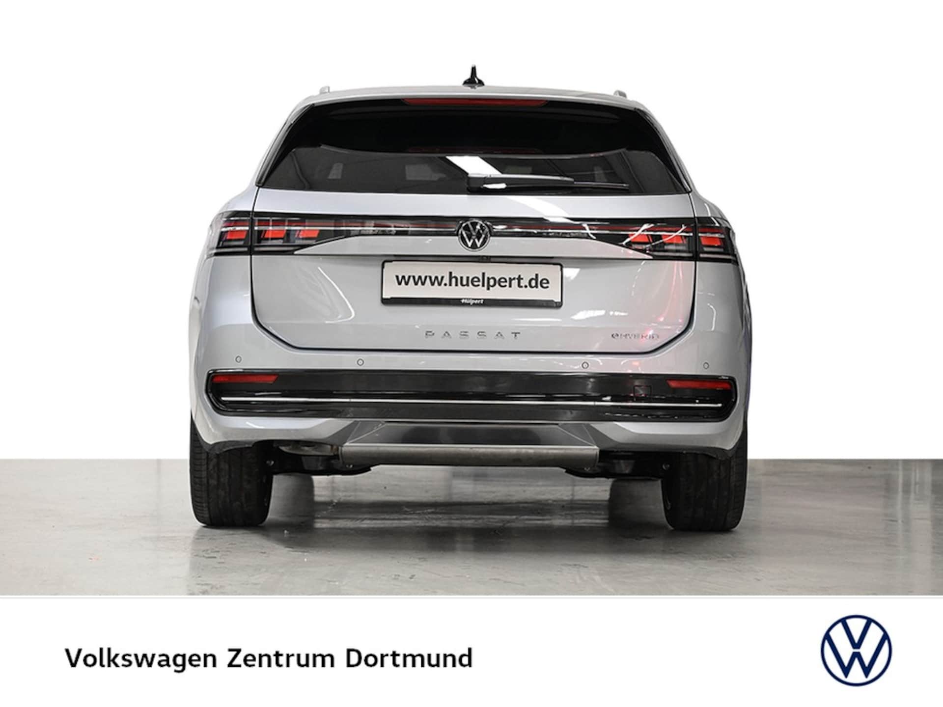 Volkswagen Passat Elegance