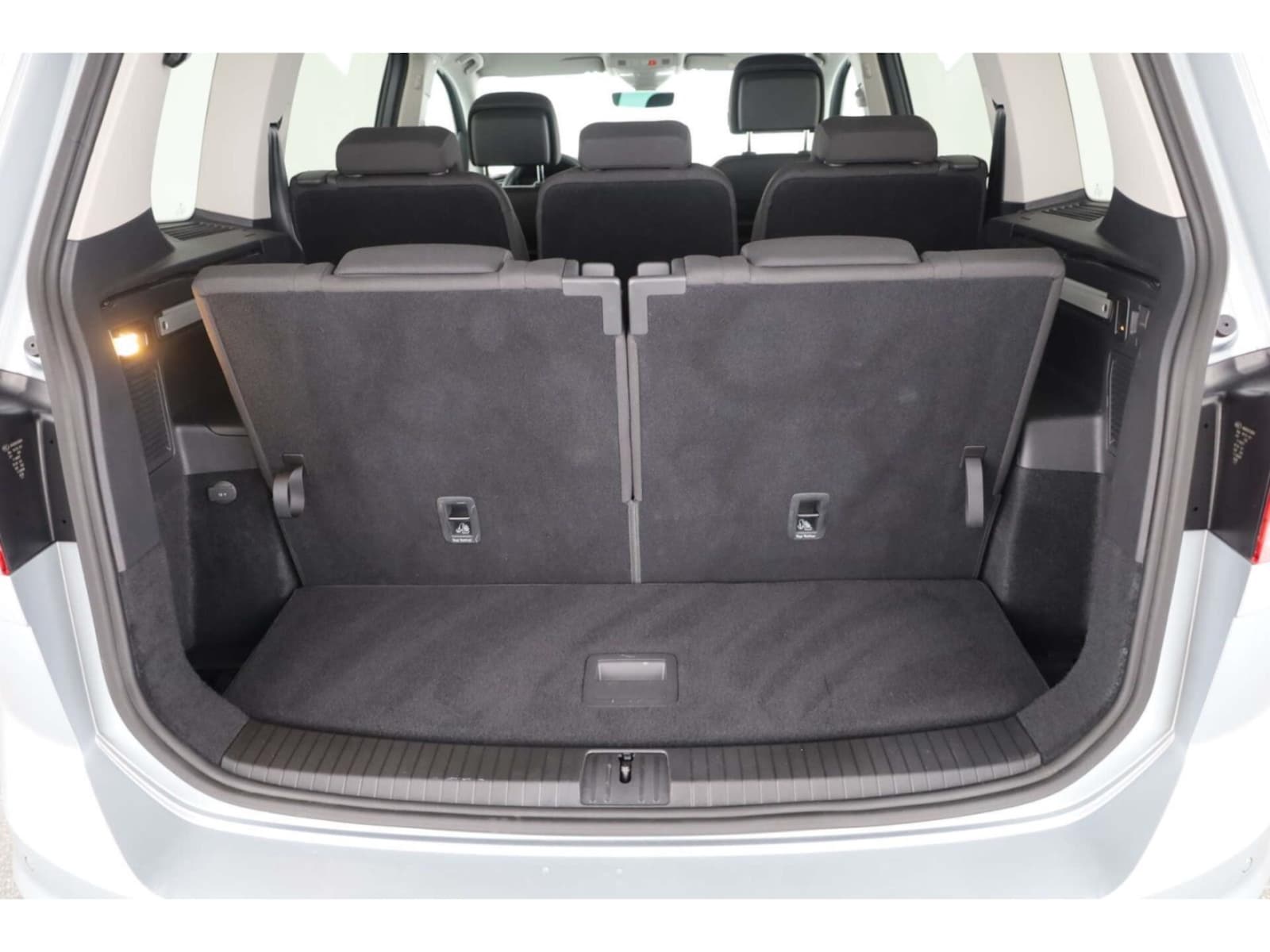 Volkswagen Touran – Bild 12