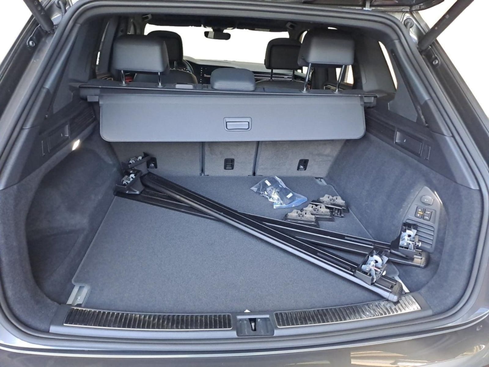 Volkswagen Touareg – Bild 16