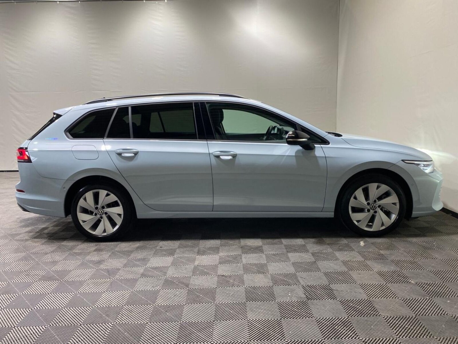 Volkswagen Golf Variant – Bild 17