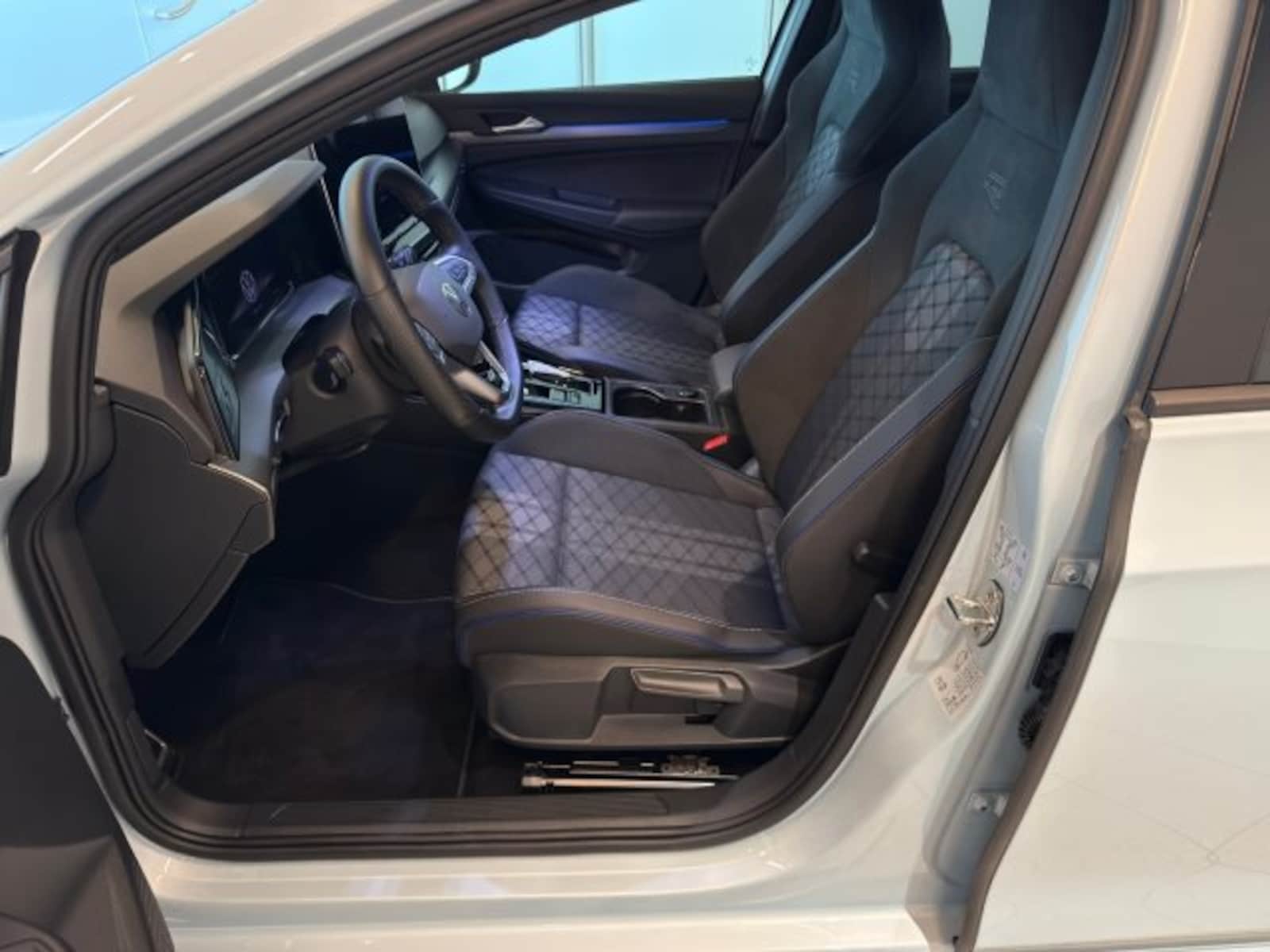 Volkswagen Golf – Bild 18