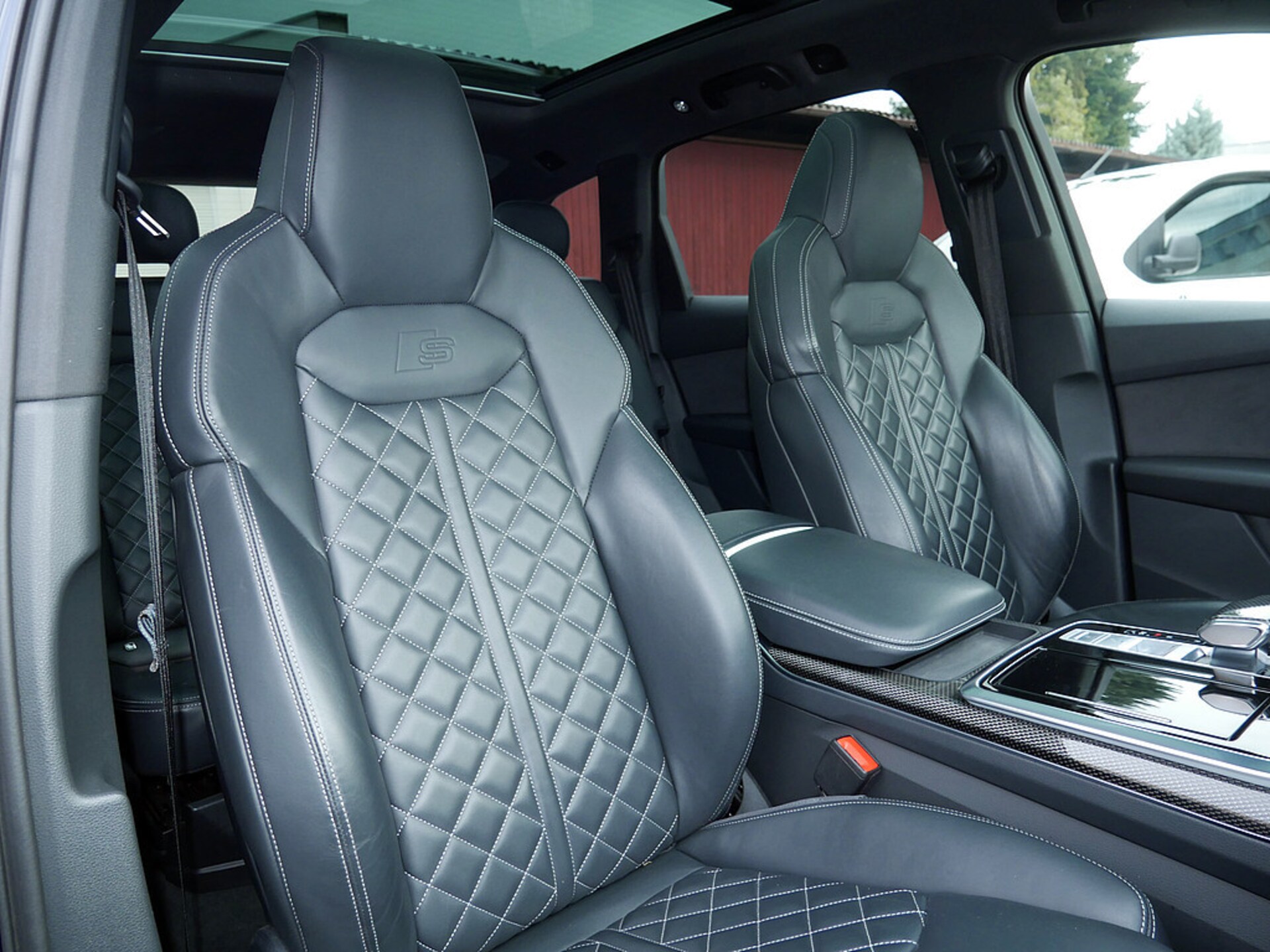Audi SQ7 SUV