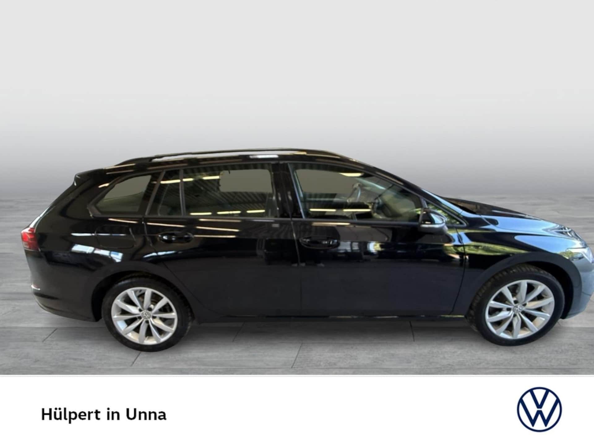 Volkswagen Golf Variant Life