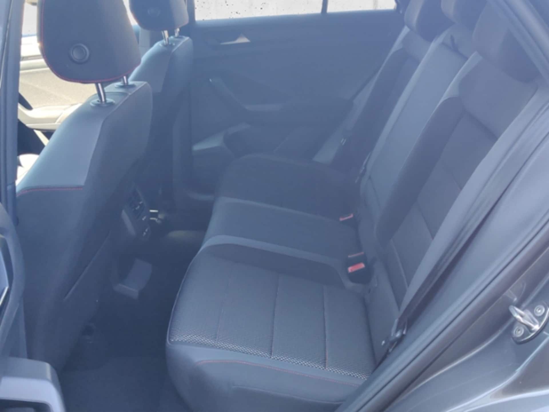 Volkswagen T-Roc Sport