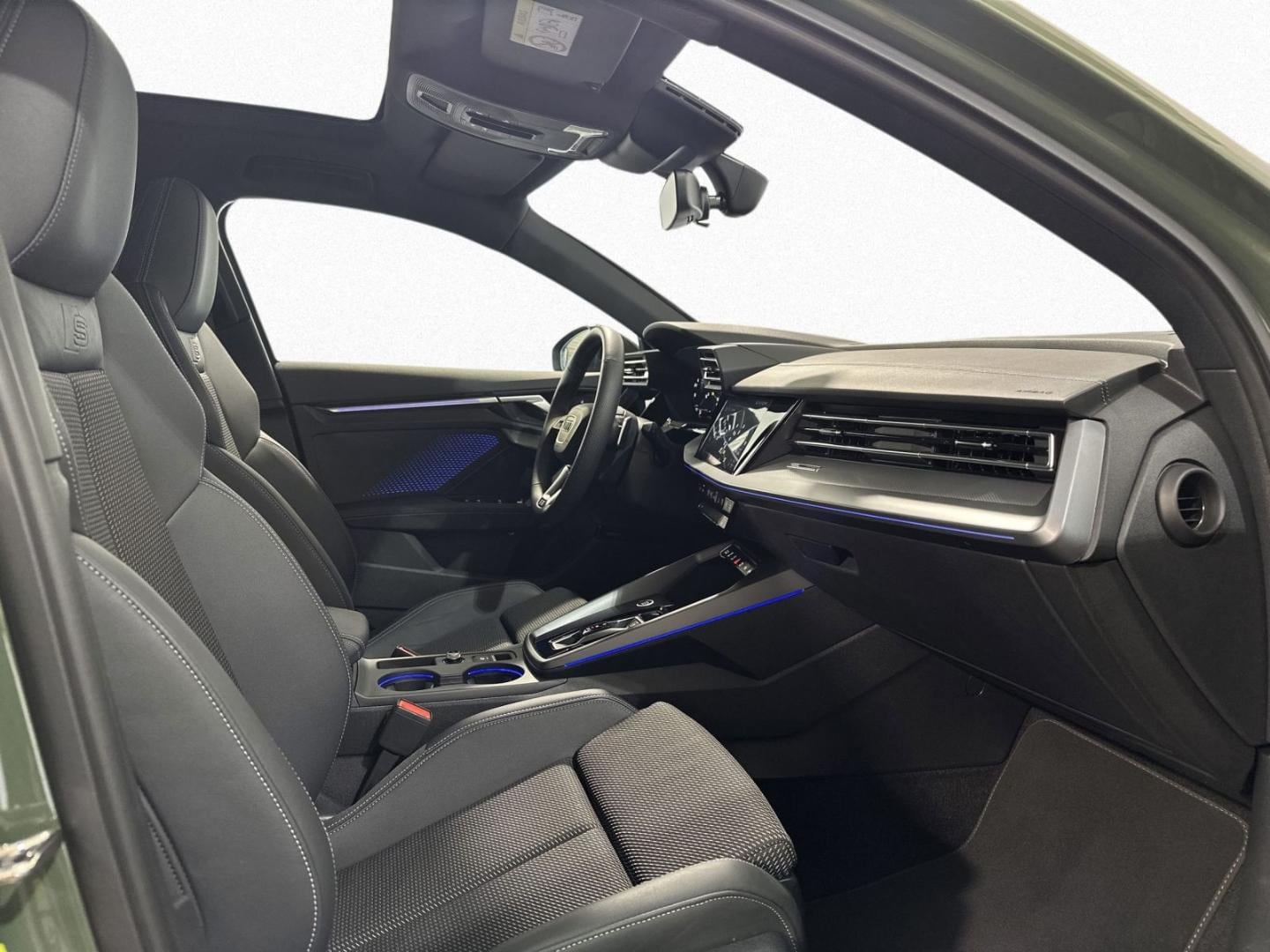 Bild über Audi A3 Sportback TDI S tronic - für weitere Informationen kontaktieren Sie den Audi Partner