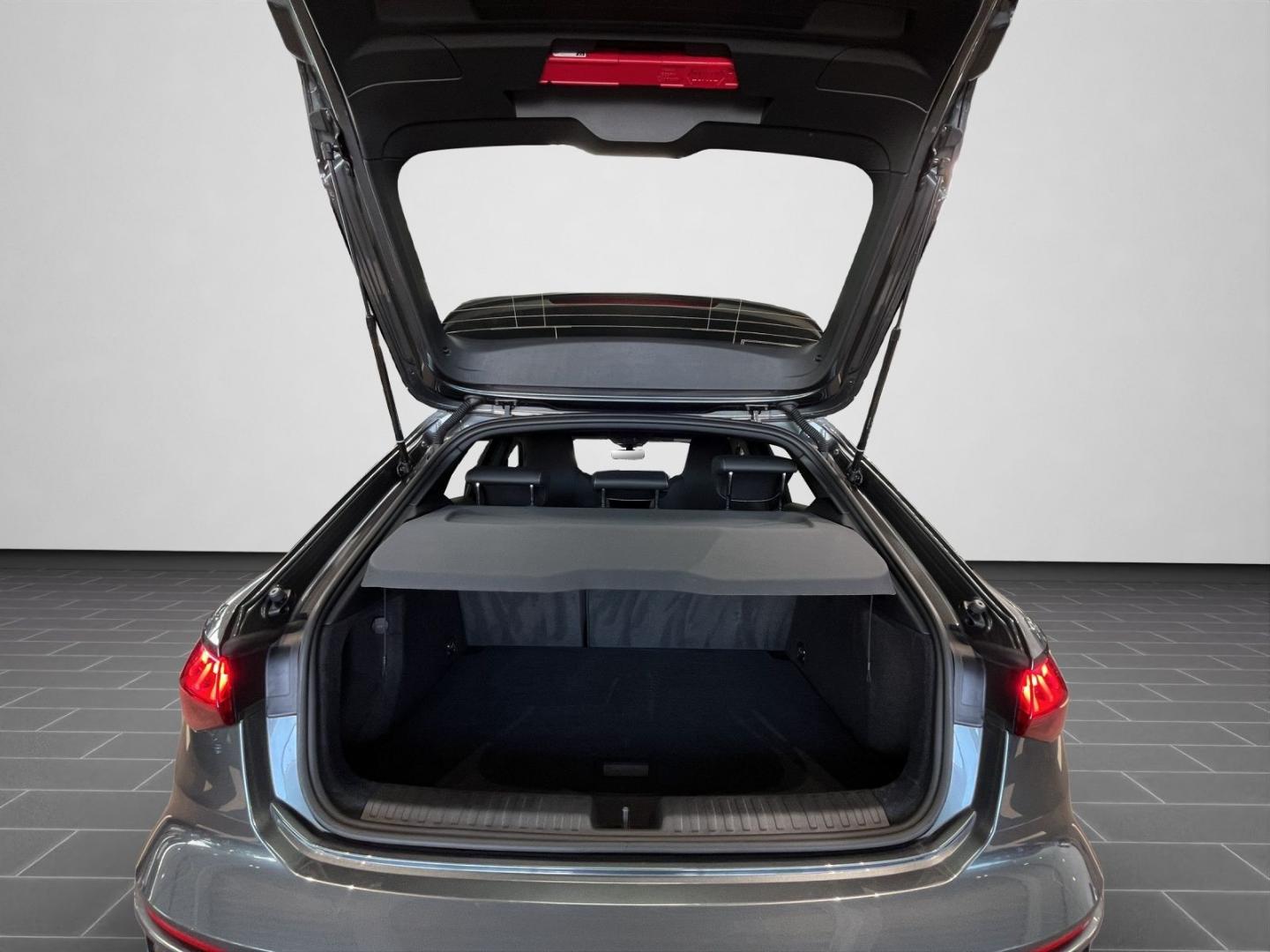 Image about Audi S3 Sportback TFSI quattro S tronic