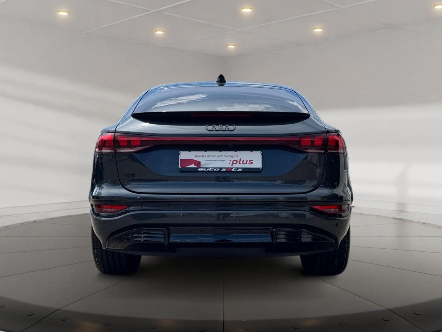 Bild über Audi Q6 Sportback e-tron e-tron performance - für weitere Informationen kontaktieren Sie den Audi Partner