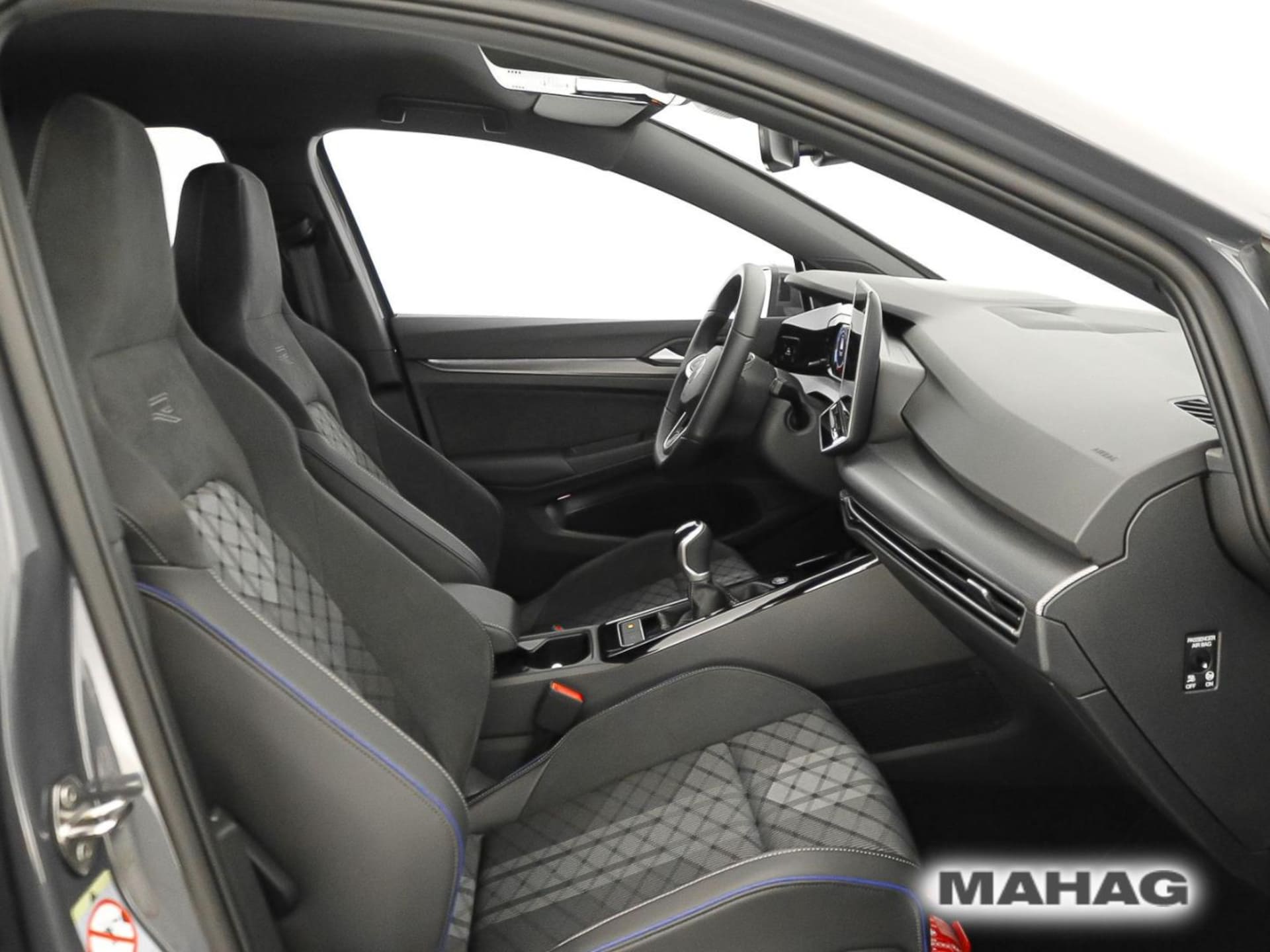 Volkswagen Golf Variant R-Line
