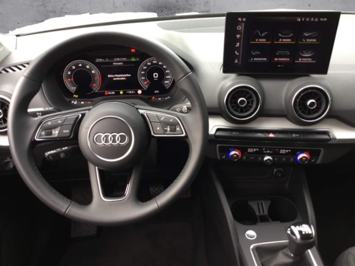 Bild über Audi Q2 advanced 30 TFSI Schaltgetriebe - für weitere Informationen kontaktieren Sie den Audi Partner