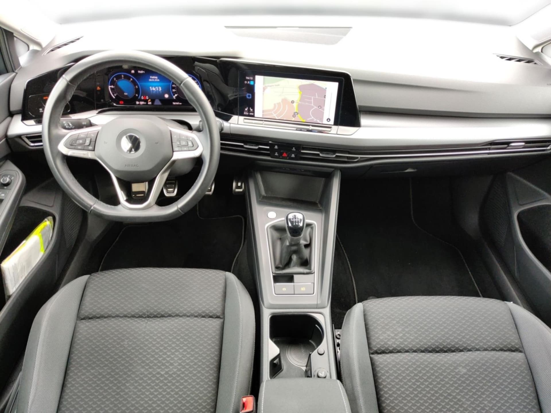 Volkswagen Golf Active